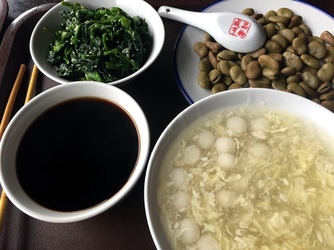 孔乙己 套餐 杏仁粥 黑米粥