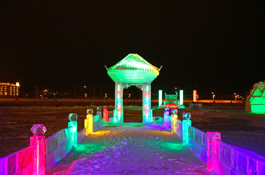 冰雕夜色
