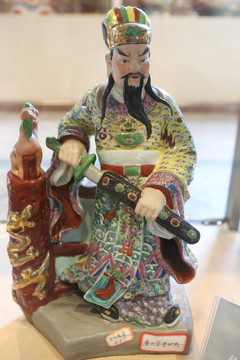 彩色色瓷雕唐太宗宗李世民雕像