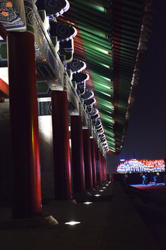 西安城墙 屋檐 夜景图