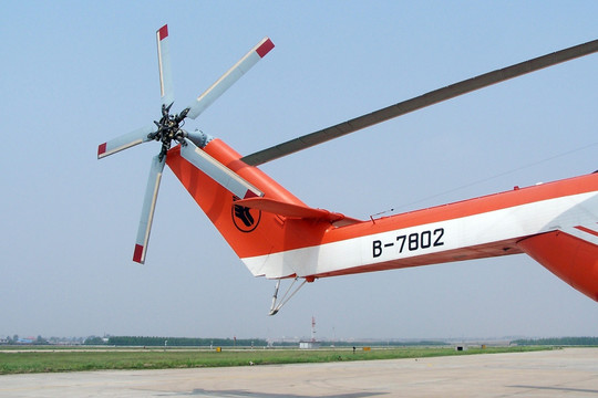 米26 直升机 尾桨