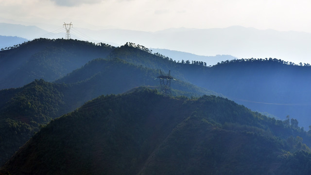 水墨远山