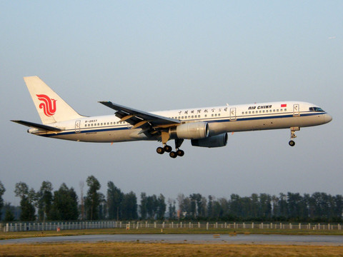 中国国际航空公司 飞机降落