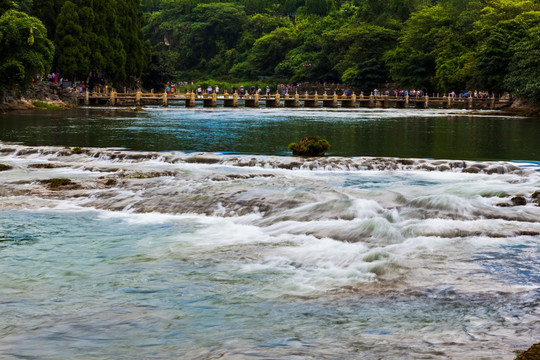 溪流 河流