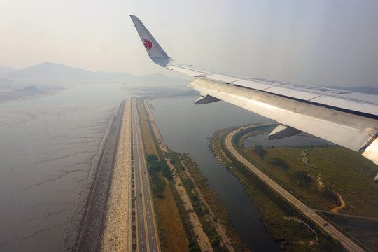 飞临韩国 飞临仁川机场