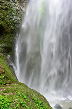 武隆地缝高山瀑布 银河飞瀑