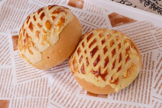 菠萝包