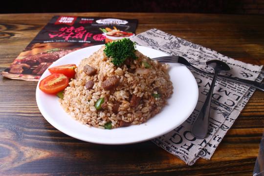 黑椒牛排炒饭