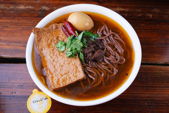 牛肉饸饹面