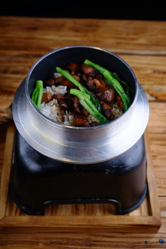 肉汁捞饭