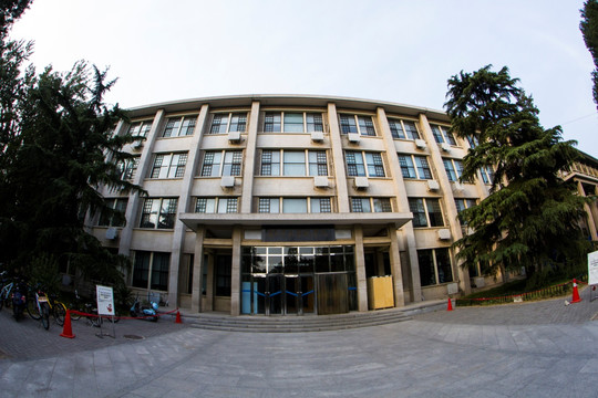 北京大学图书馆