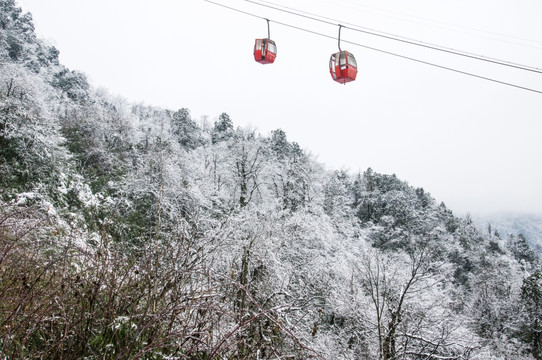 洪雅瓦屋山