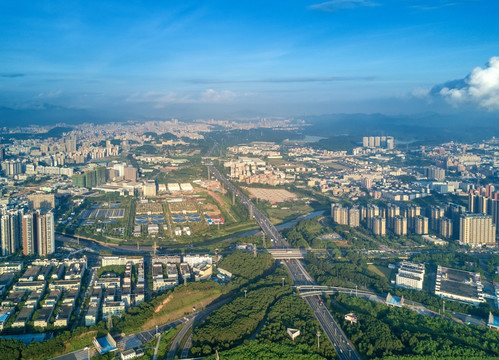 深圳龙华 机荷高速公路