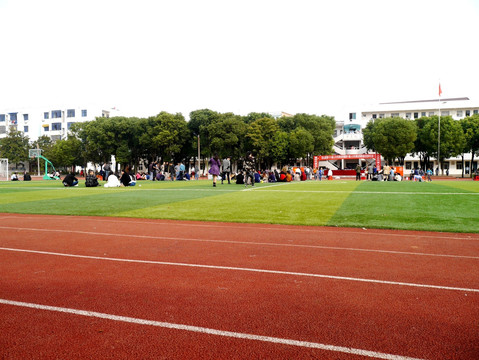 学校运动场