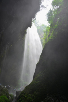 武隆龙水峡地缝 银河飞瀑