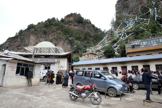 藏族小山村