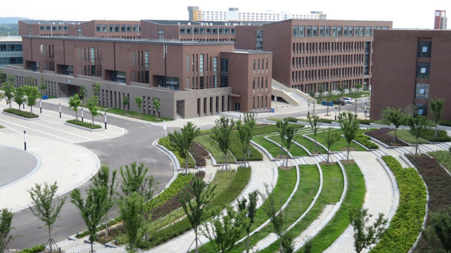 安徽理工大学
