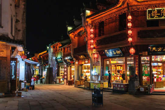 屯溪老街夜景