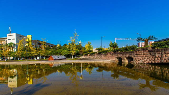 四川大学