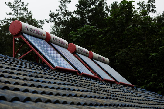 农家小院 清洁能源 太阳能