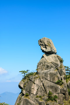 三清山东方神女