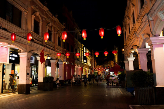 顺德大良步行街夜景