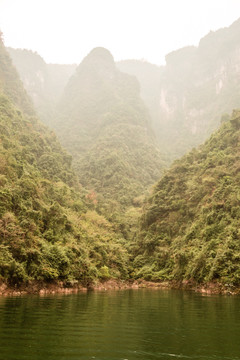 水墨远山 长江峡谷风光 远山