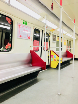 广州地铁车厢