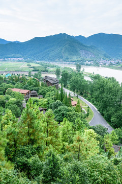 俯瞰红灯笼乡村家园