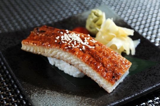特级鳗鱼寿司 单件