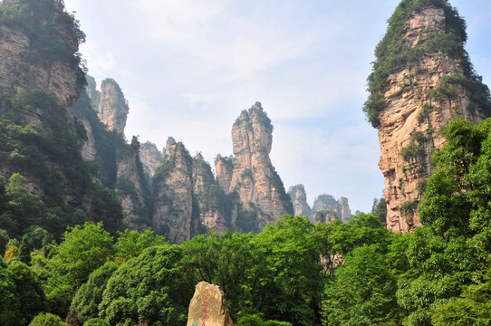 湖南省张家界风景山峰旅游景点