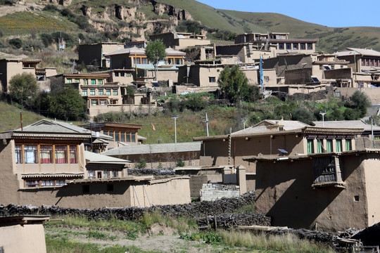 阿坝神座藏寨土房建筑群