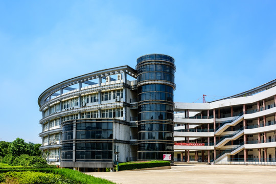 大学图书馆