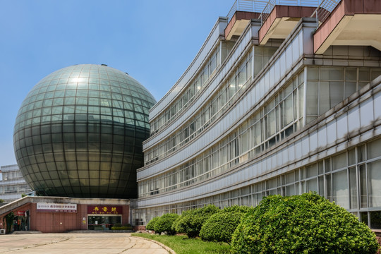 大学图书馆