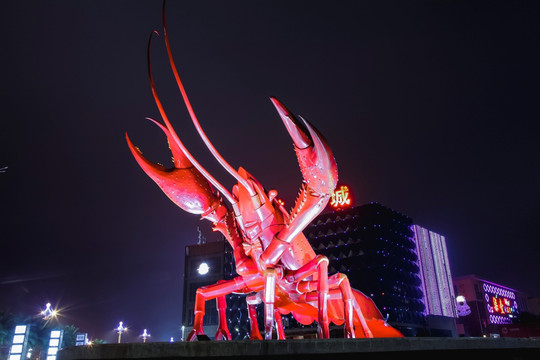 龙虾雕像