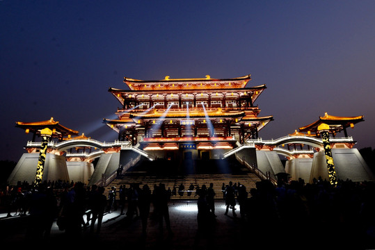 大唐芙蓉园紫云楼夜景