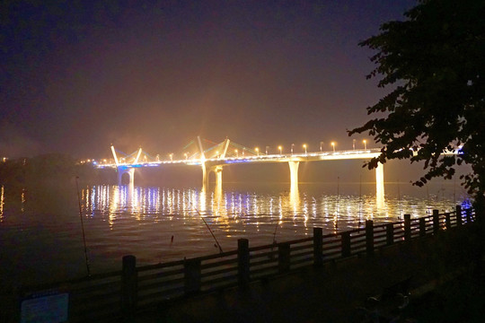 合川南屏嘉陵江大桥夜景