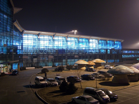 沈阳机场 二号航站楼 夜景