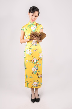 中式旗袍美女