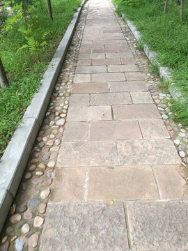石板路