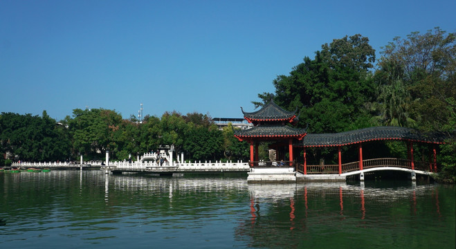 桂林湖心亭