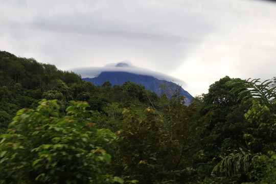 神山