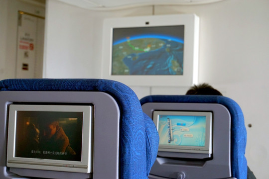 机上娱乐系统 客机机舱内景