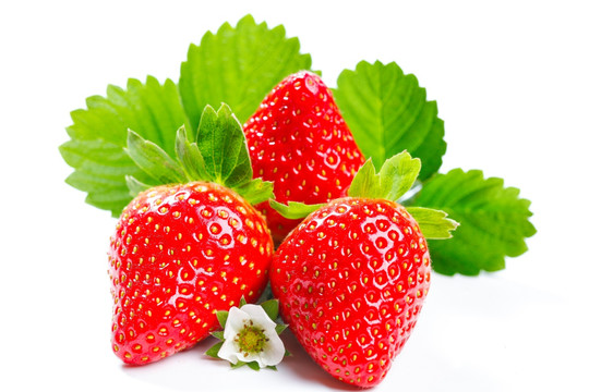 奶油草莓高清白底