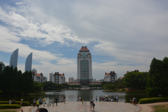 厦门大学