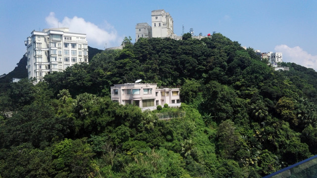 山上楼房  山上住宅