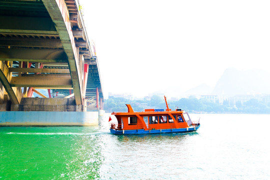 柳州文惠桥水上巴士