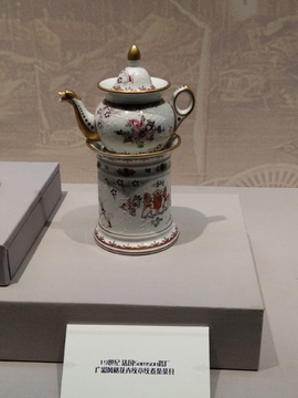 19世纪法国瓷厂煮茶茶壶