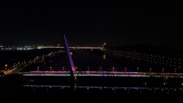 航拍西安浐灞大桥夜景