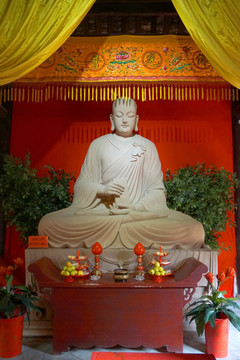 钓鱼城护国寺 地藏菩萨像